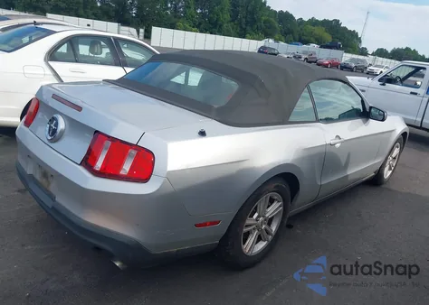 2011 Ford Mustang V6 из США, поврежденный, VIN 1ZVBP8EM8B5118122